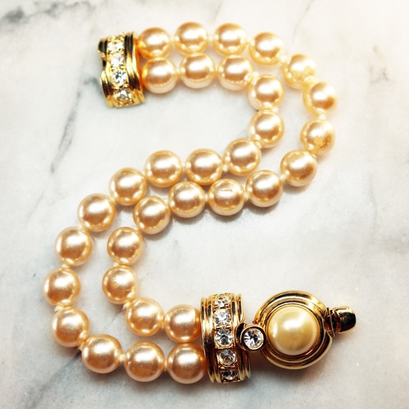 ⚜️ Kenneth Jay Lane Double Strand Pearl Bracelet - Picture 4 of 9